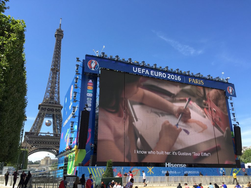 EURO 2016 472m2 LED screen Paris